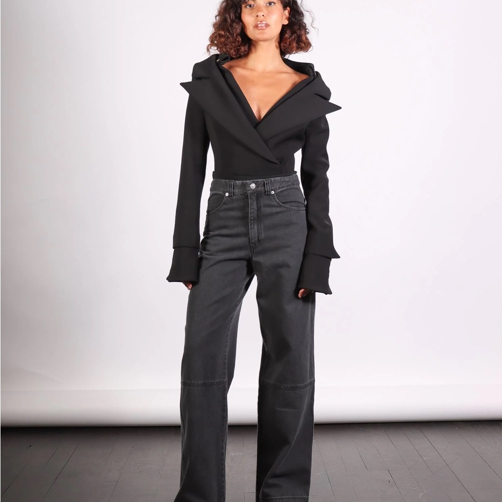 AWAKE MODE Chic Black Off-Shoulder Blazer Bodysuit